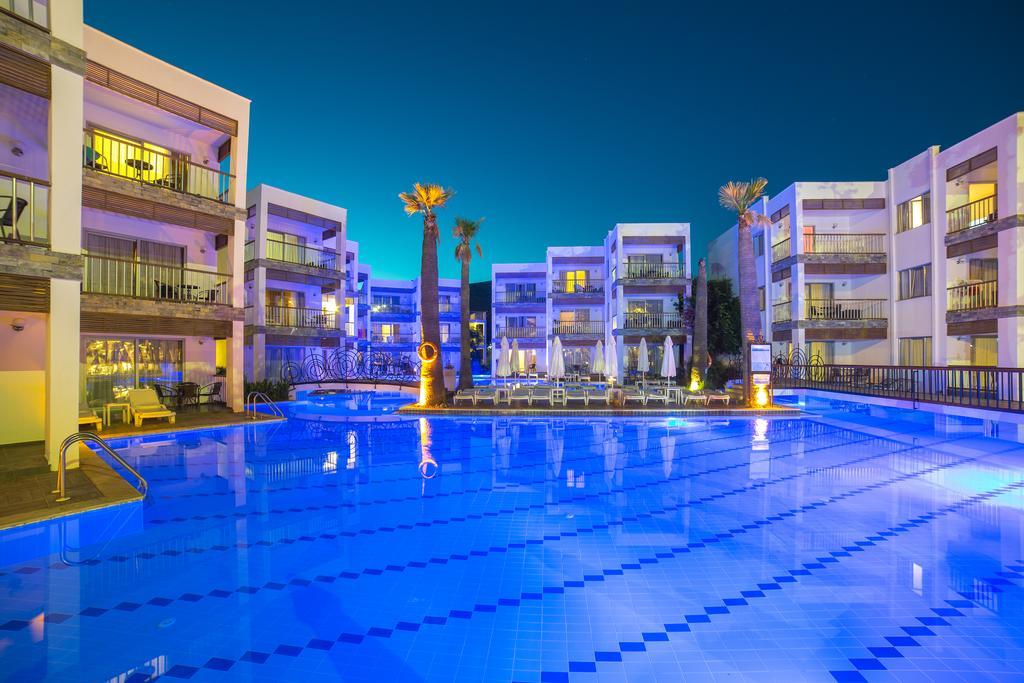 Mio Bianco Resort All Inclusive Akyarlar Exterior foto